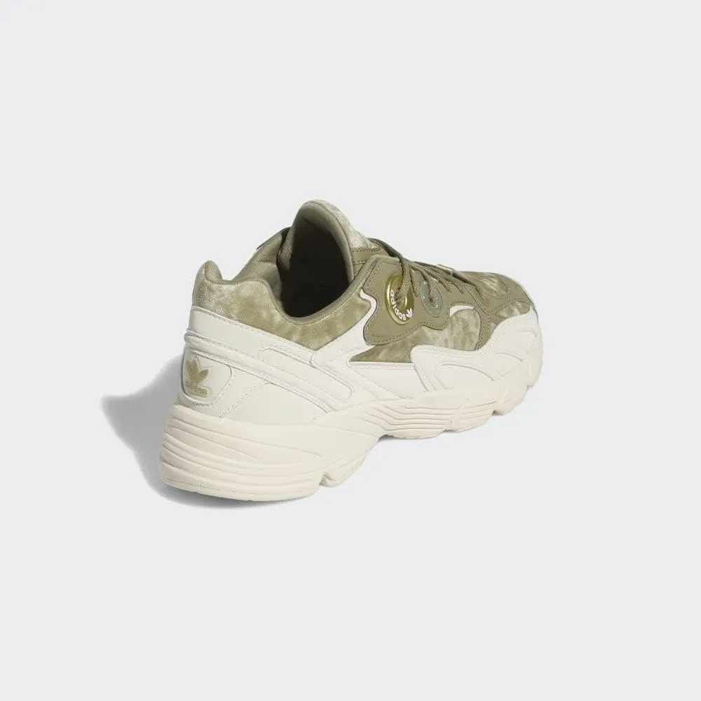 adidas Womens Astir Lace Up Sneakers Shoes Casual - White