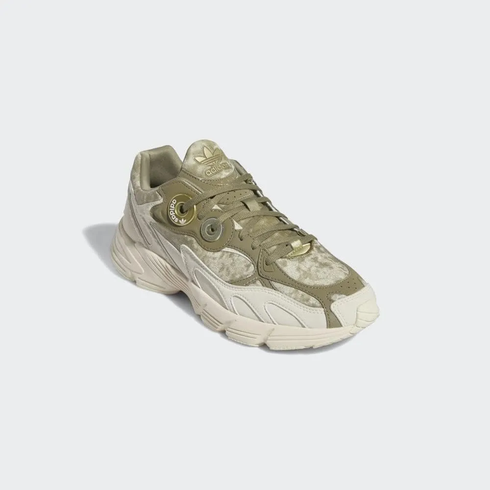 adidas Womens Astir Lace Up Sneakers Shoes Casual - White