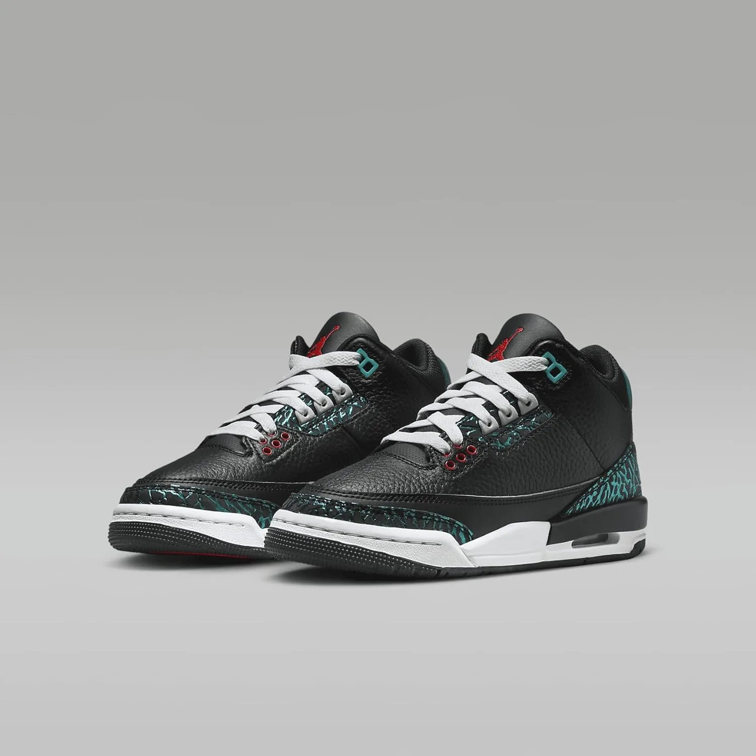 Air Jordan 3 Retro Big Kids' Shoes (FV5437-001, Black/Hyper Jade/White/Siren Red)