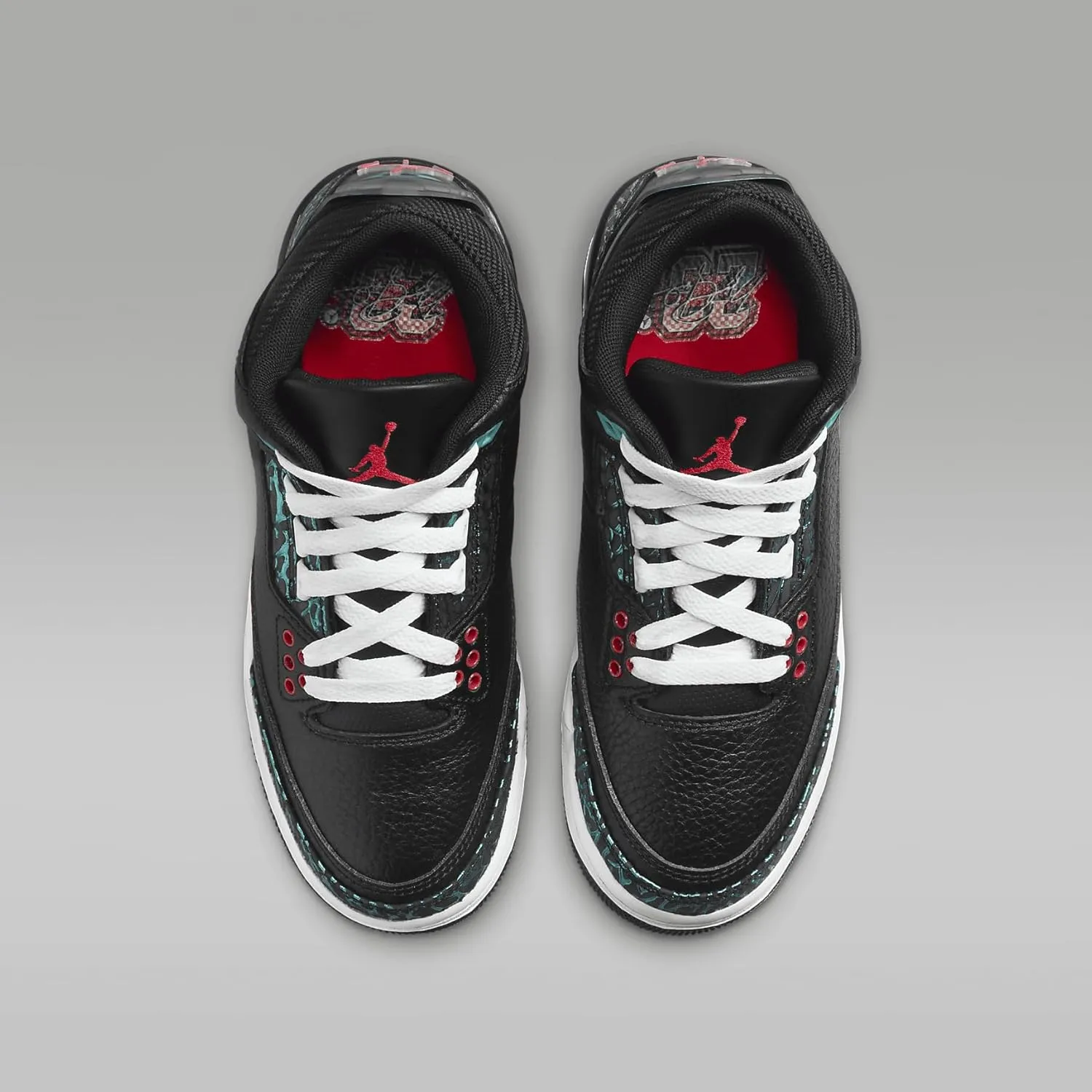 Air Jordan 3 Retro Big Kids' Shoes (FV5437-001, Black/Hyper Jade/White/Siren Red)