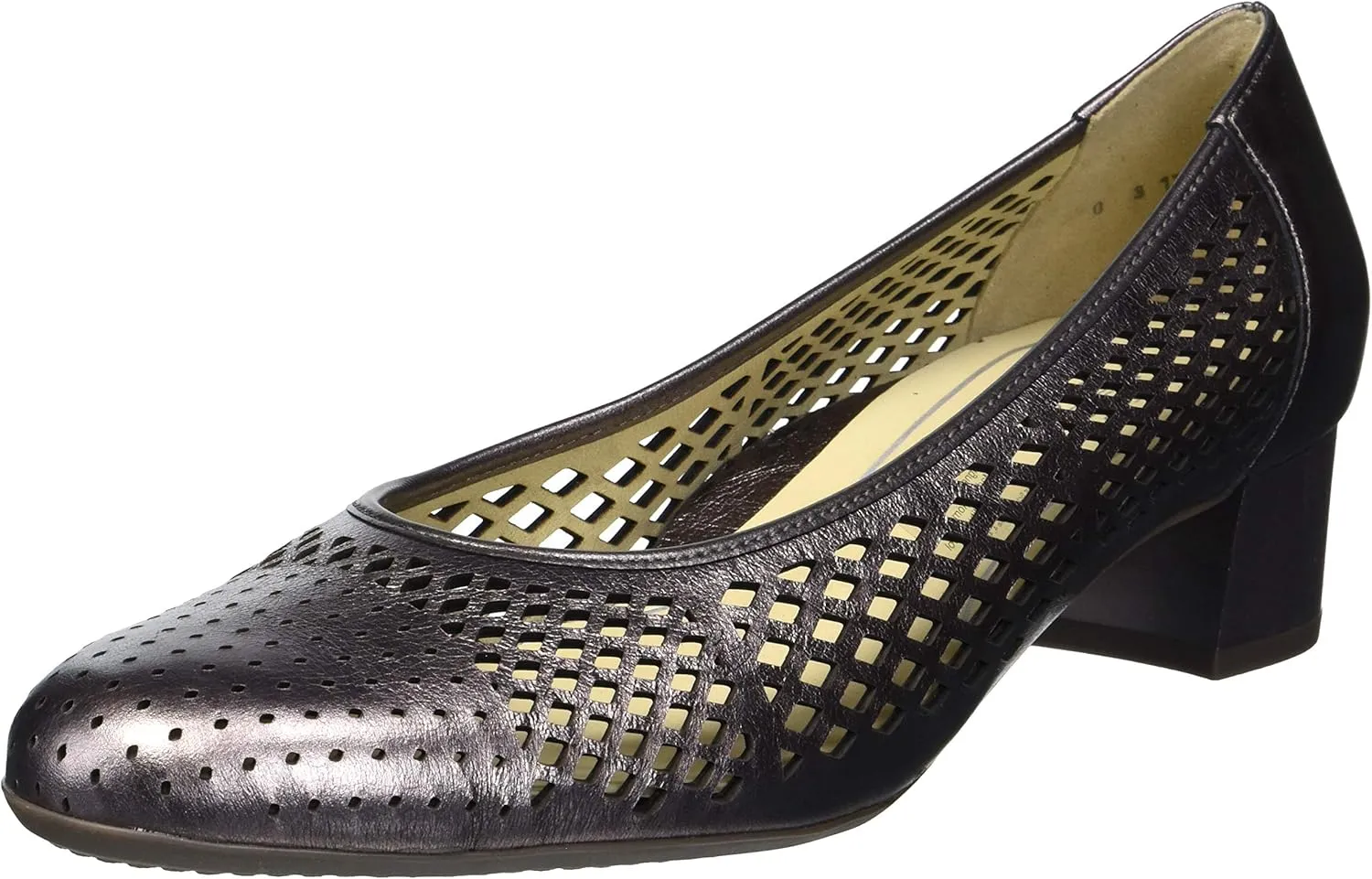 ARA Women's Perforated Pumps