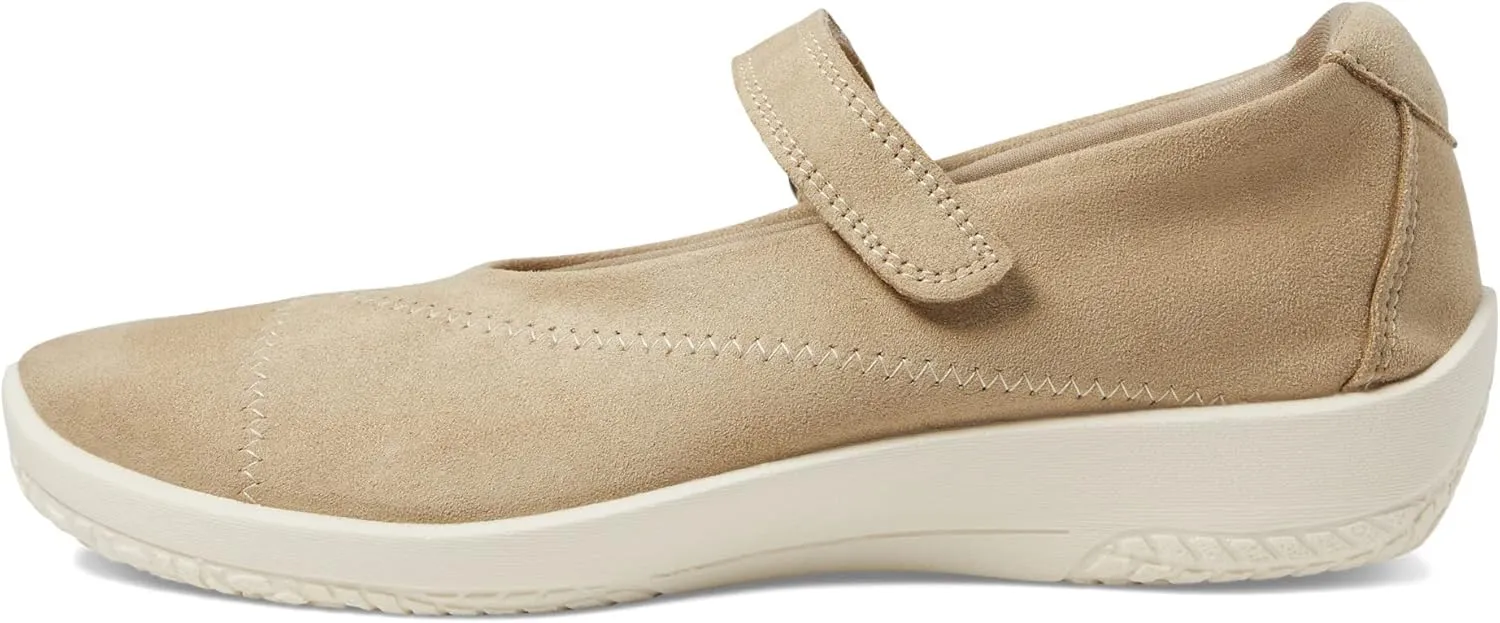 Arcopedico Women's L18 Shoe