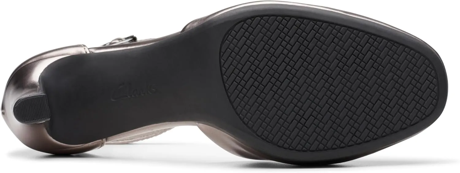 Clarks Women's Ambyr 2 Cove Pump