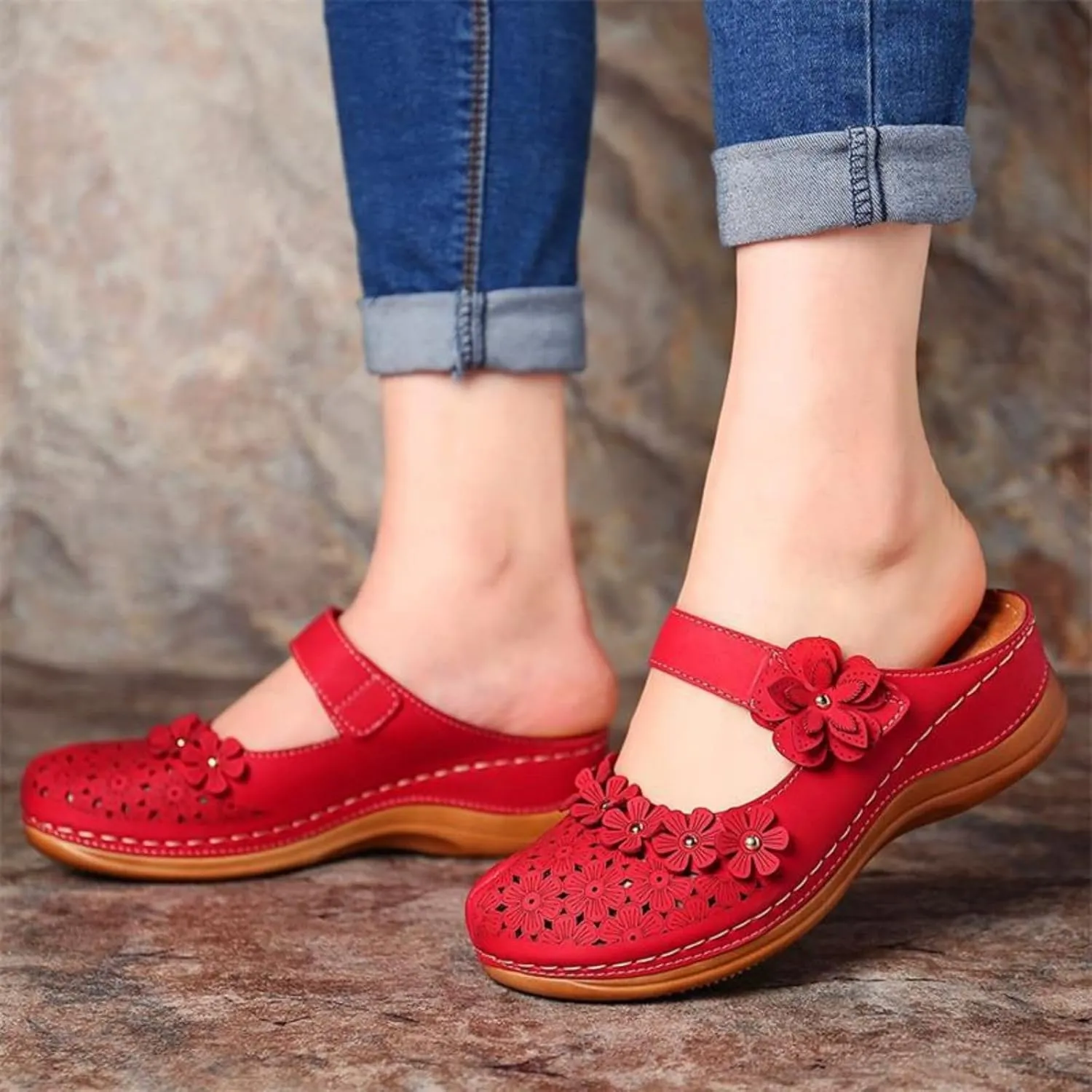 Clogs for Women Mule Sandals Comfortable Summer Flowers Platform Orthopedic Sandals, Round Toe Closed Toe Walking Slippers Hollow Out Breathable Ankle Strap Walking Shoes