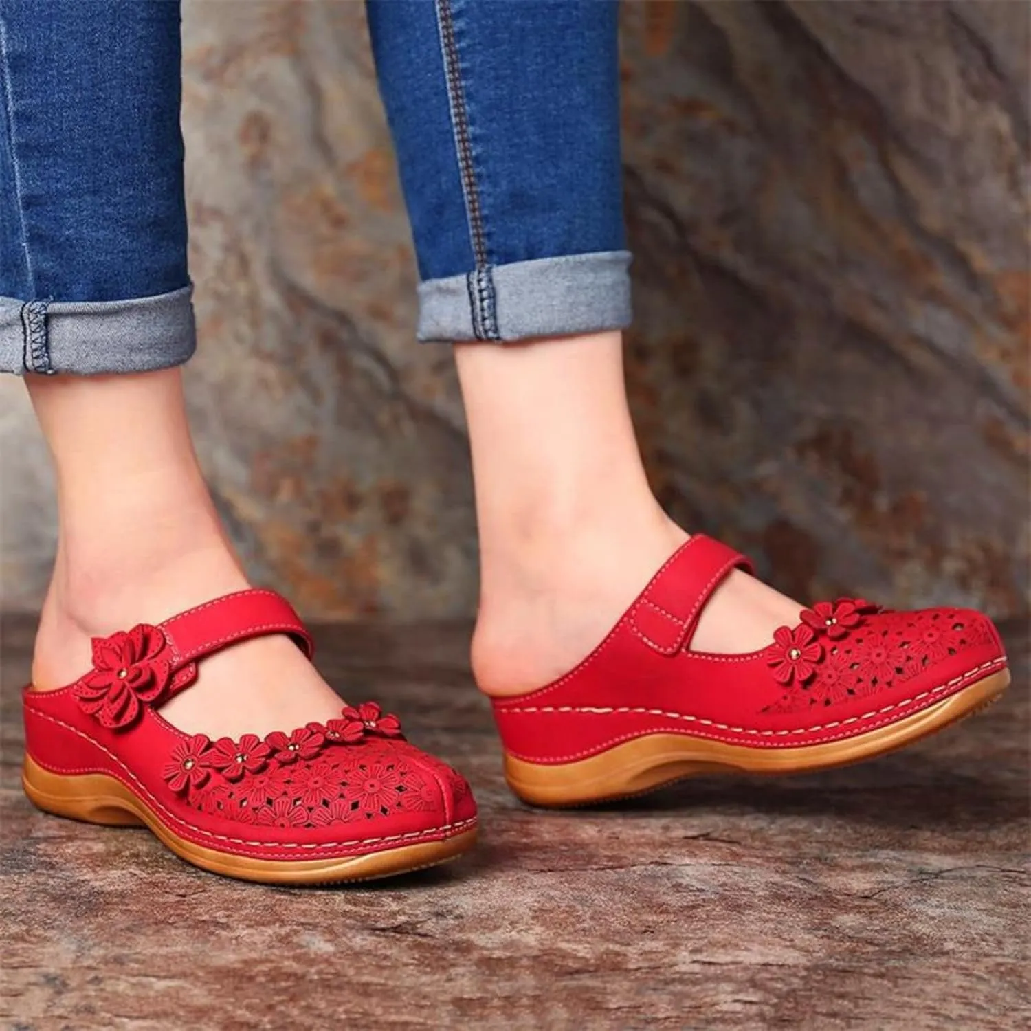 Clogs for Women Mule Sandals Comfortable Summer Flowers Platform Orthopedic Sandals, Round Toe Closed Toe Walking Slippers Hollow Out Breathable Ankle Strap Walking Shoes