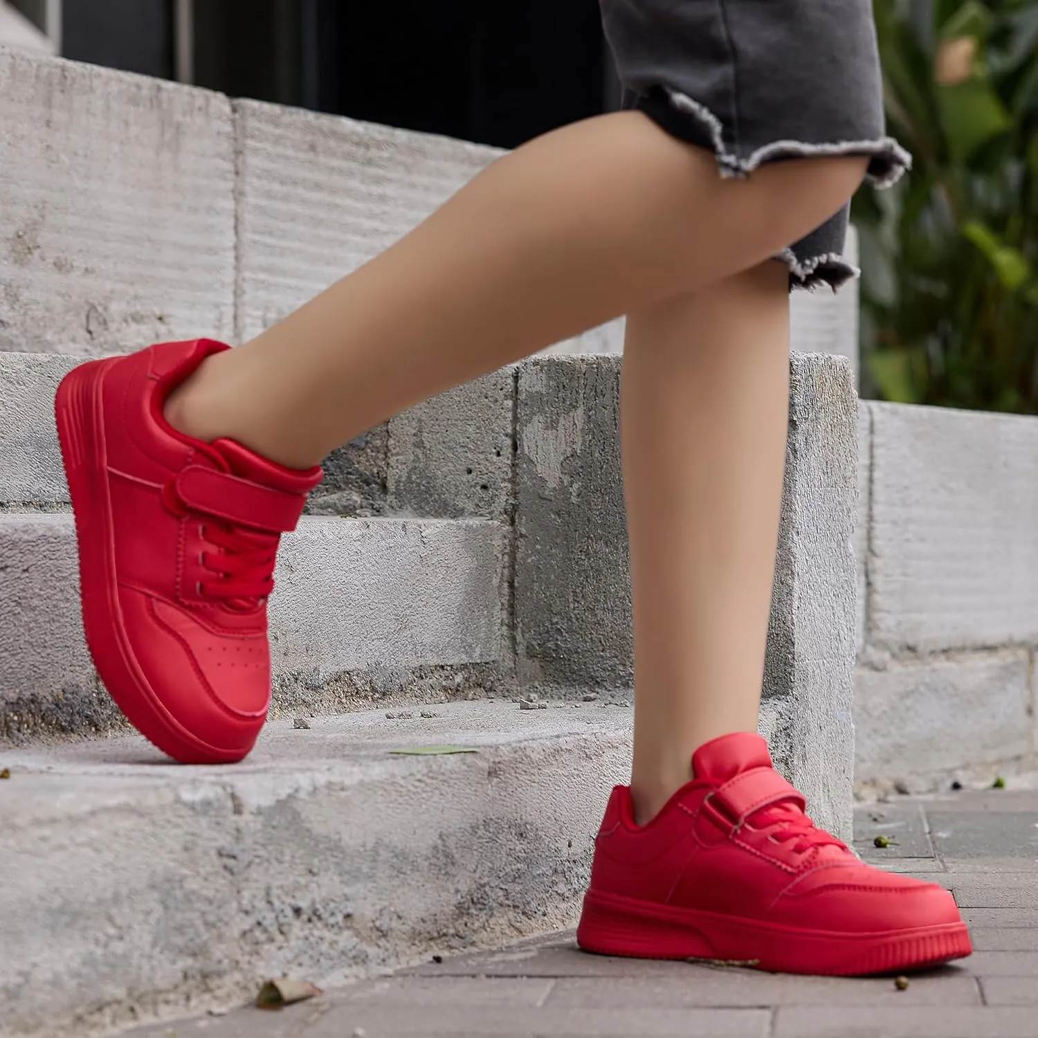 DSWED Black Boys Running Shoes for Girls Leather wear Athletic Kids Fashion Sneakers Tennis Shoes Big Kid Size