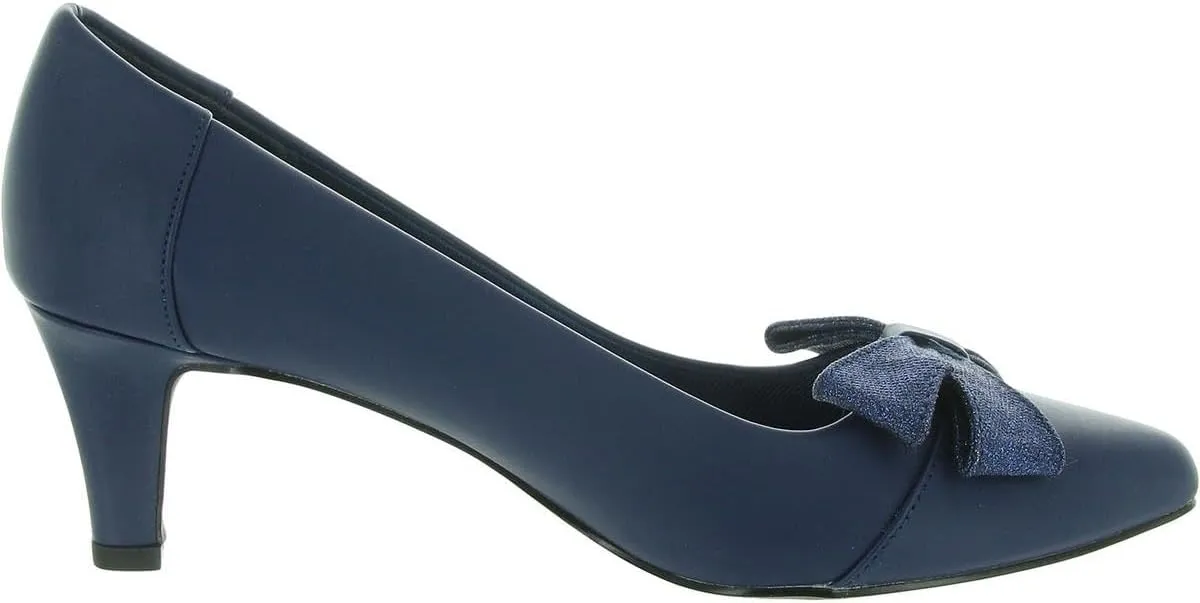 Easy Street Women's Devanna Pump