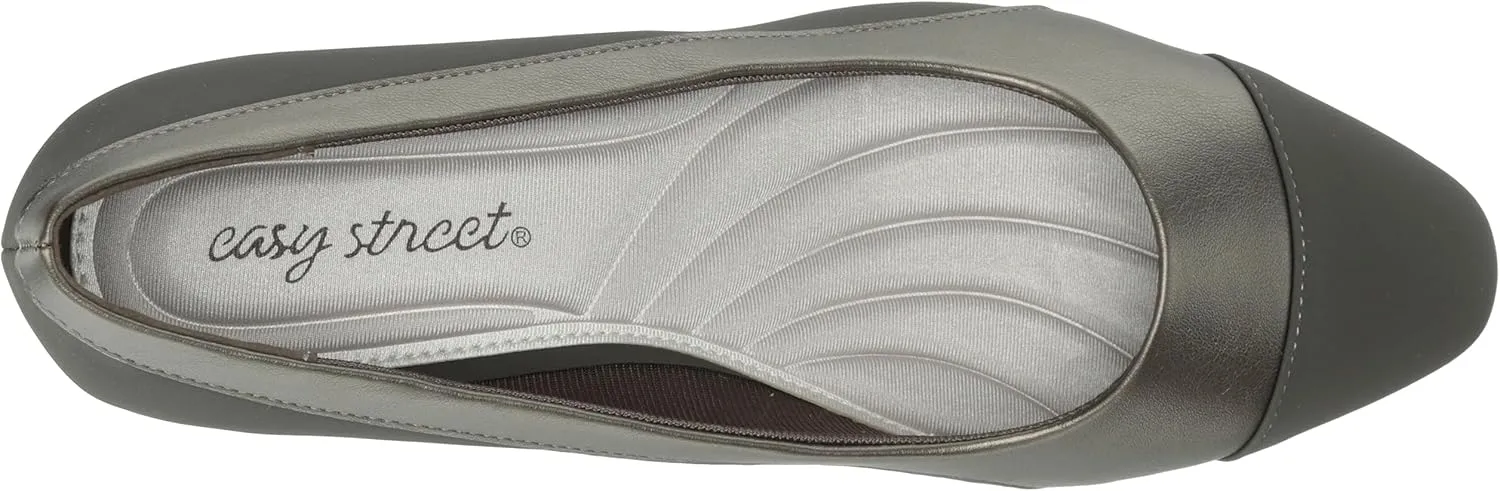 Easy Street Women's Dottie Pump