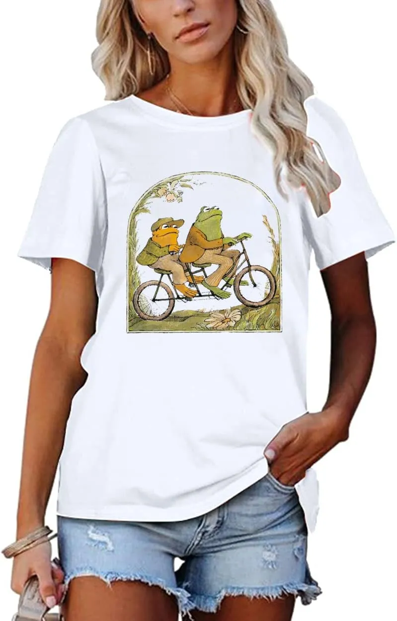 Frog Shirt for Women Classic Book T-Shirt Vintage Graphic Tee Tops Book Lovers Shirt Funny Teacher Shirt
