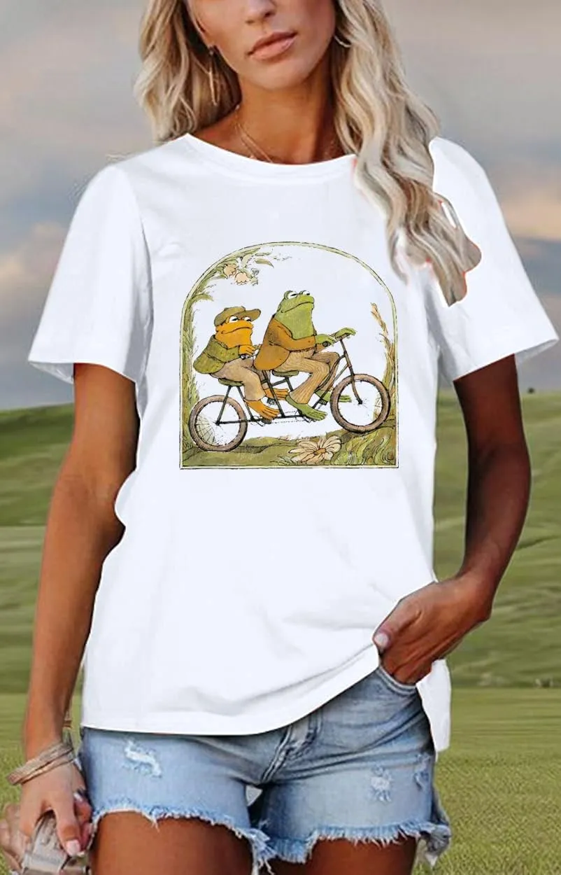 Frog Shirt for Women Classic Book T-Shirt Vintage Graphic Tee Tops Book Lovers Shirt Funny Teacher Shirt