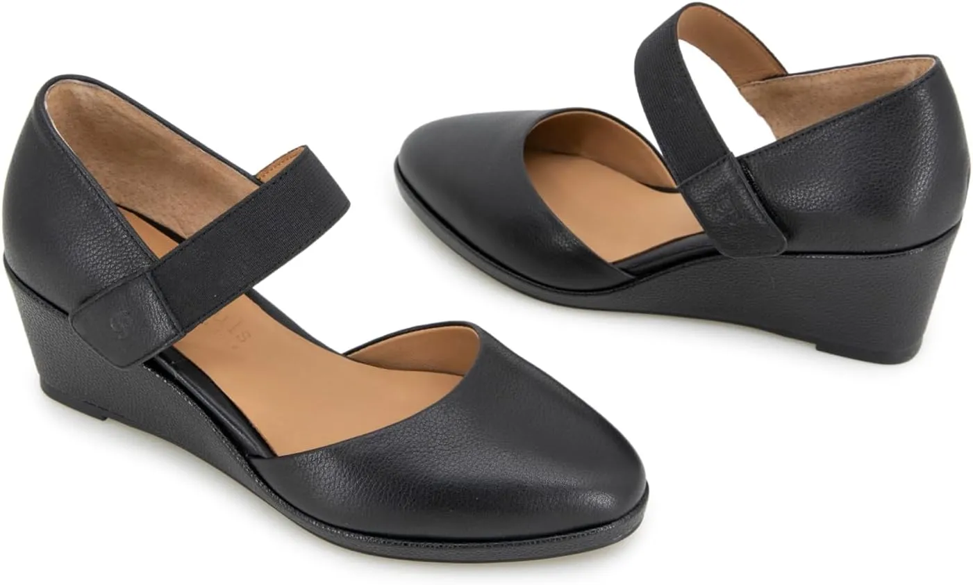 Gentle Souls by Kenneth Cole Women's Oriana Pump