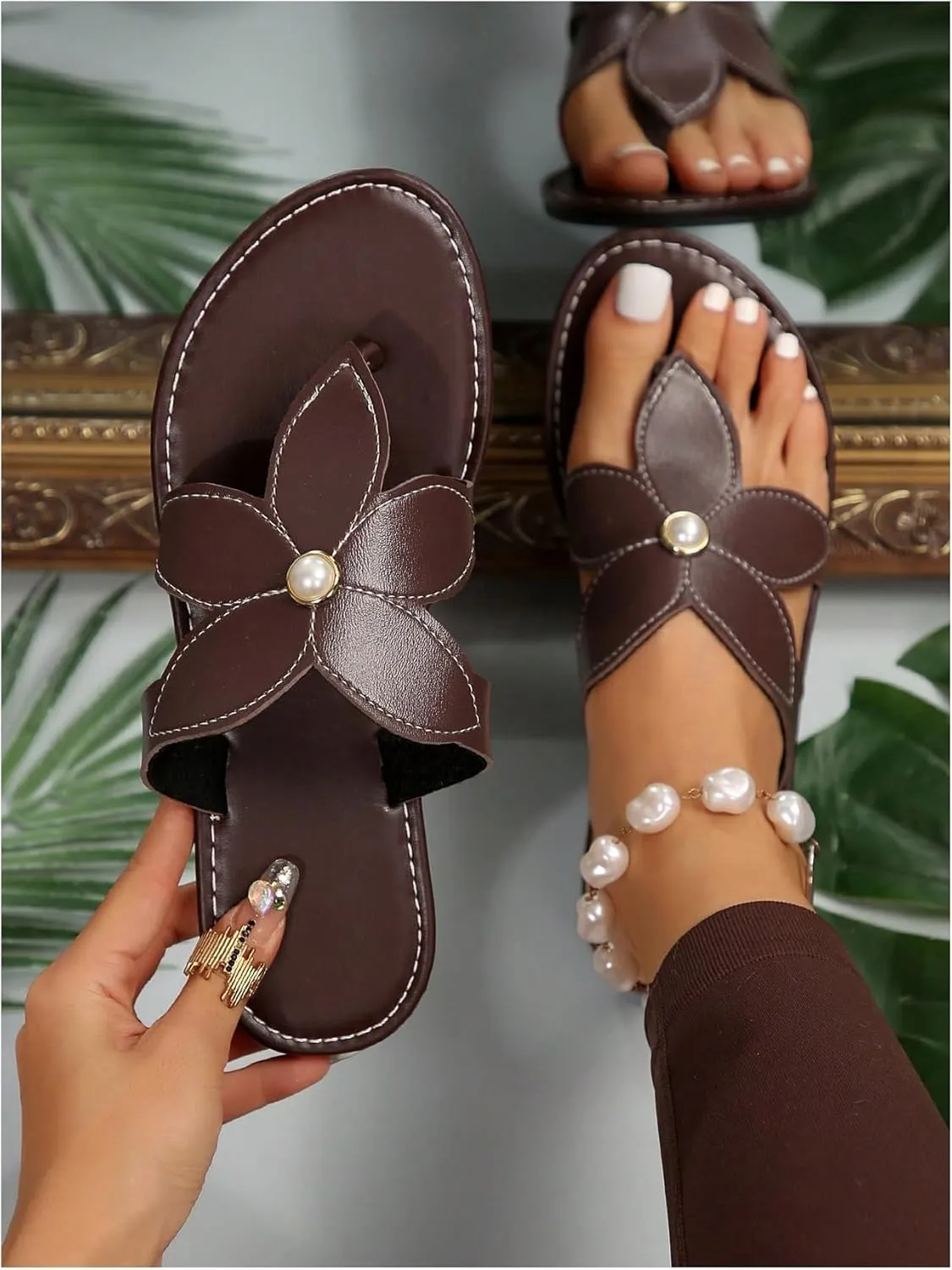 GORGLITTER Women's Pearls Floral Thong Sandals Open Toe Flip Flops Pu Leather Dressy Slippers