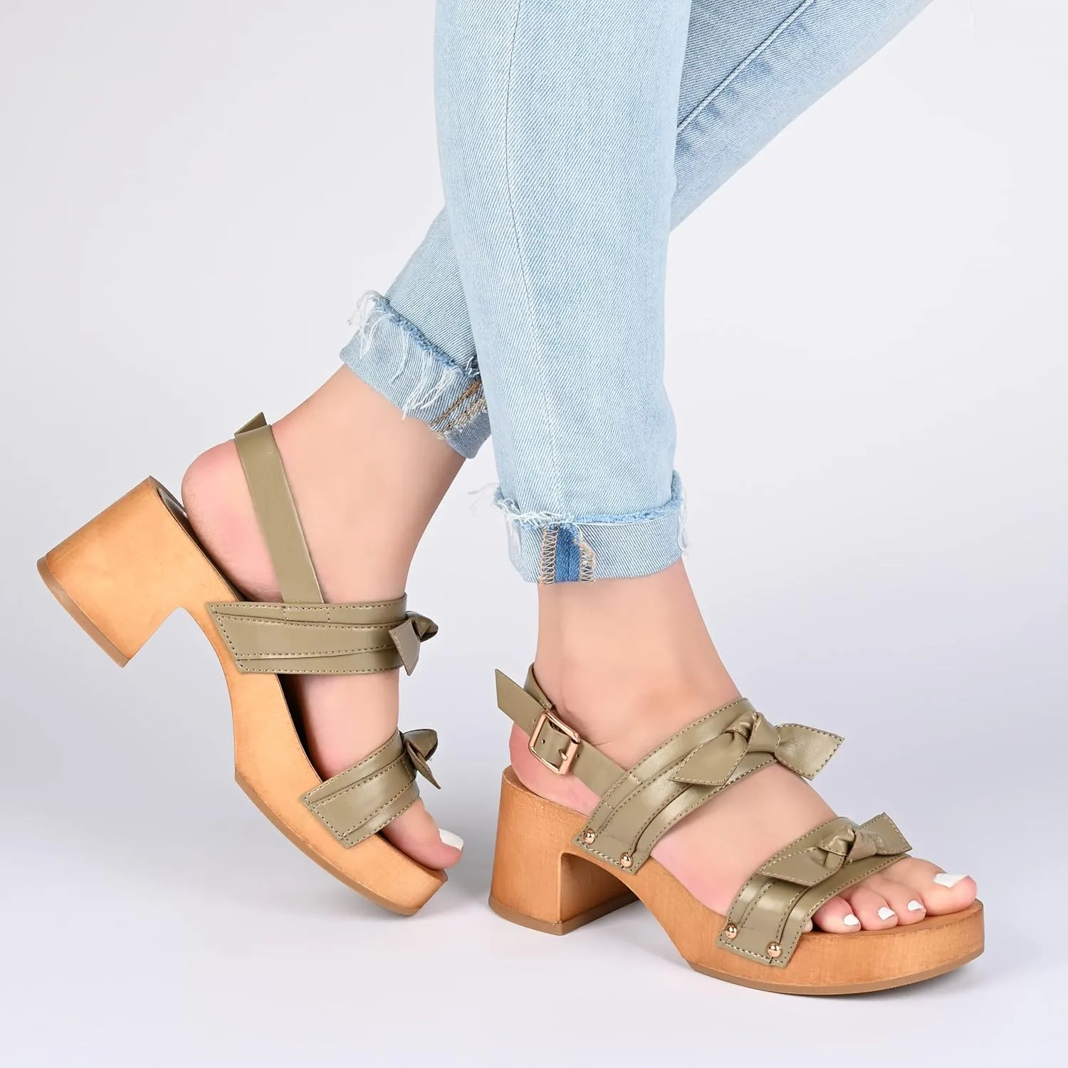 Journee Women's Tia Sandals