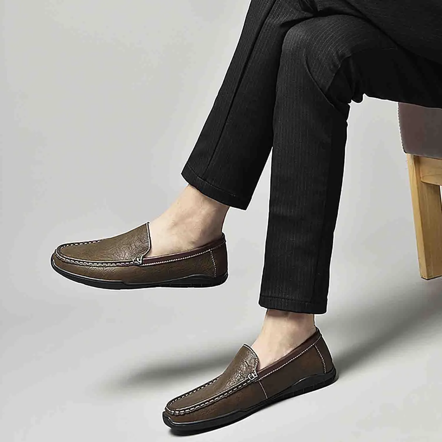 MEBAMY Men's Casual Loafers Men's Driving Shoes Lightweight and Breathable