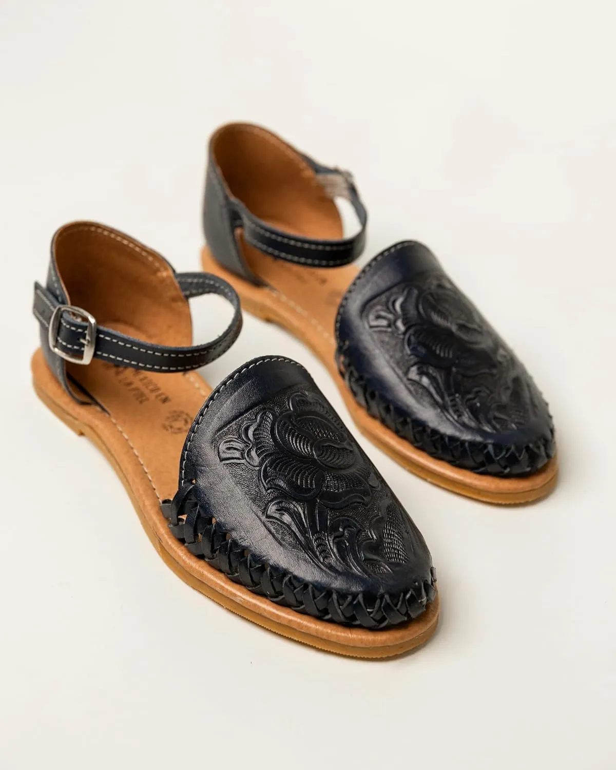Mexico en la Piel Handmade Leather Flat Sandals for Women - Available in Purple Roman Style and Blue Buckle Style, Floral Die-Cut Design, Comfortable and Casual