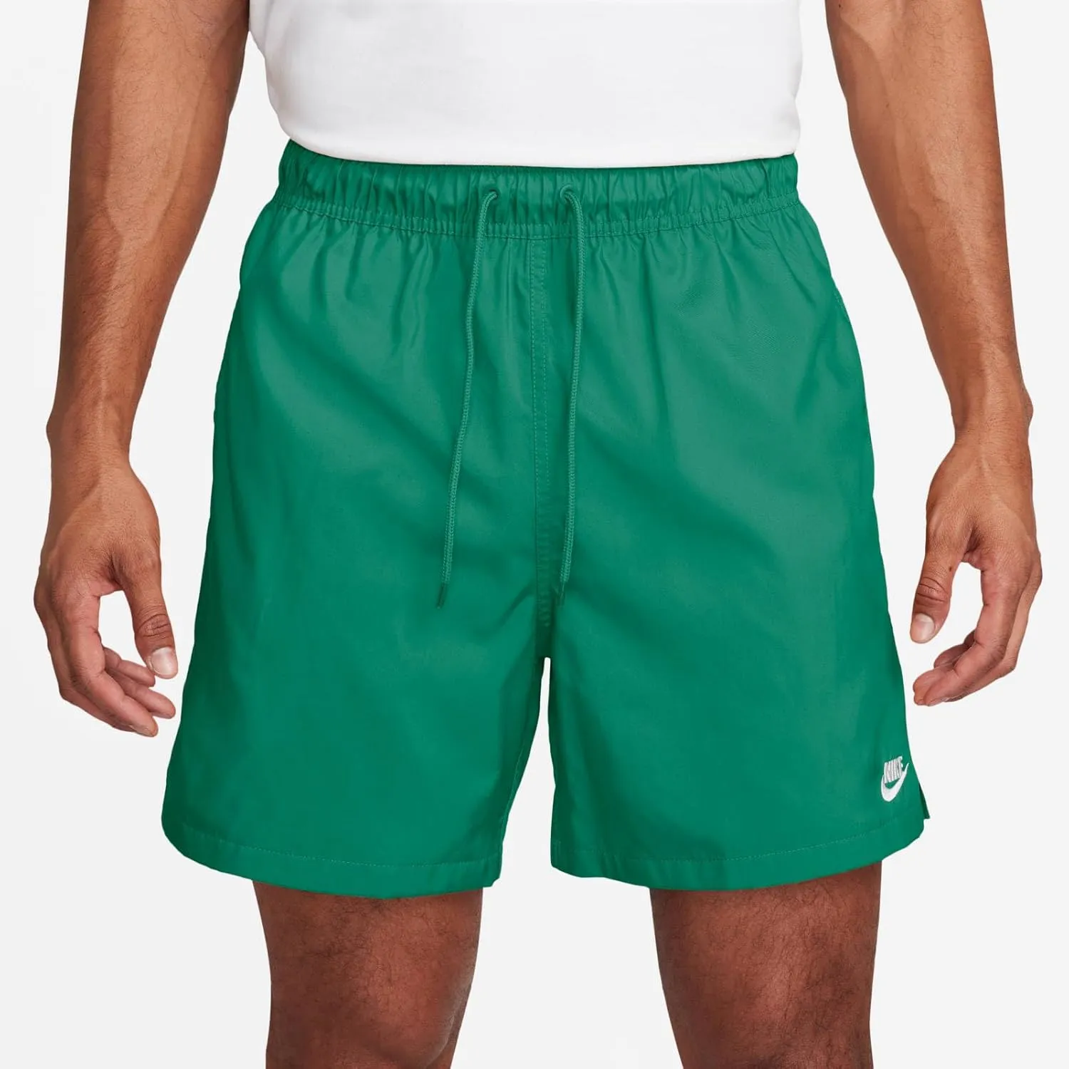 Nike Club Men's Woven Flow Shorts (FN3307-365) (FN3307-365, Malachite/White)