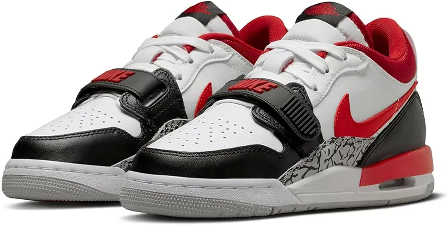 NIKE Men's Sneakers Fitness Shoes, 5.5 AU