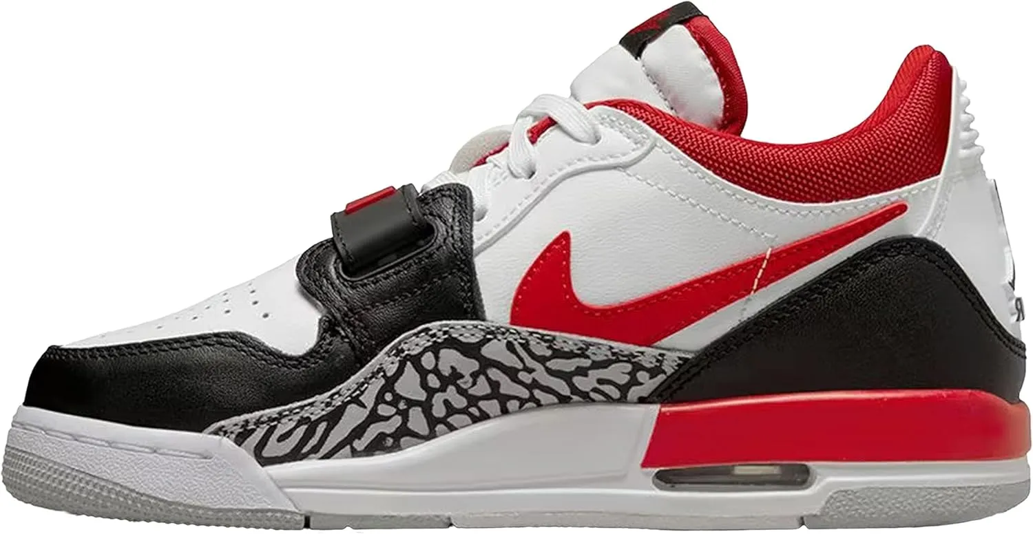 NIKE Men's Sneakers Fitness Shoes, 5.5 AU