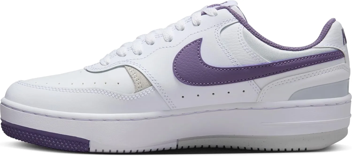 Nike Women's Sports Shoe