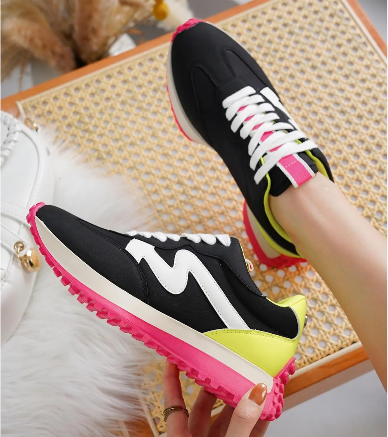 Project Cloud Trendy Sneakers for Women - Memory Foam and Non-Slip Comfortable Casual Ladies Shoes for Womens Fashion Sneakers - Lightweight Lace-up Shoes (Lecco)
