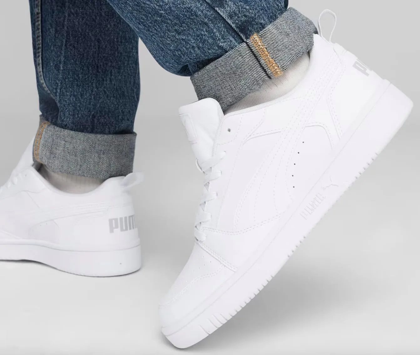 Puma Mens Rebound V6 Low Lace Up Sneakers Shoes Casual - White