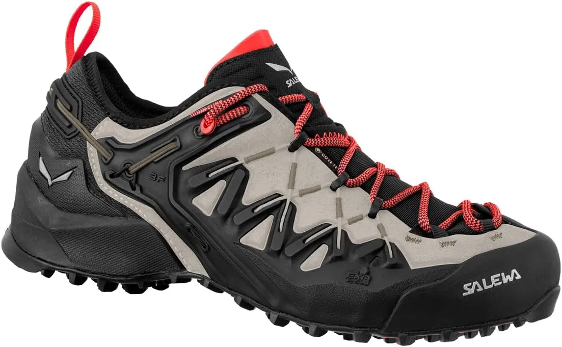 Salewa Women Wildfire Edge GTX Hiking Shoes, US-0 / Asia Size s