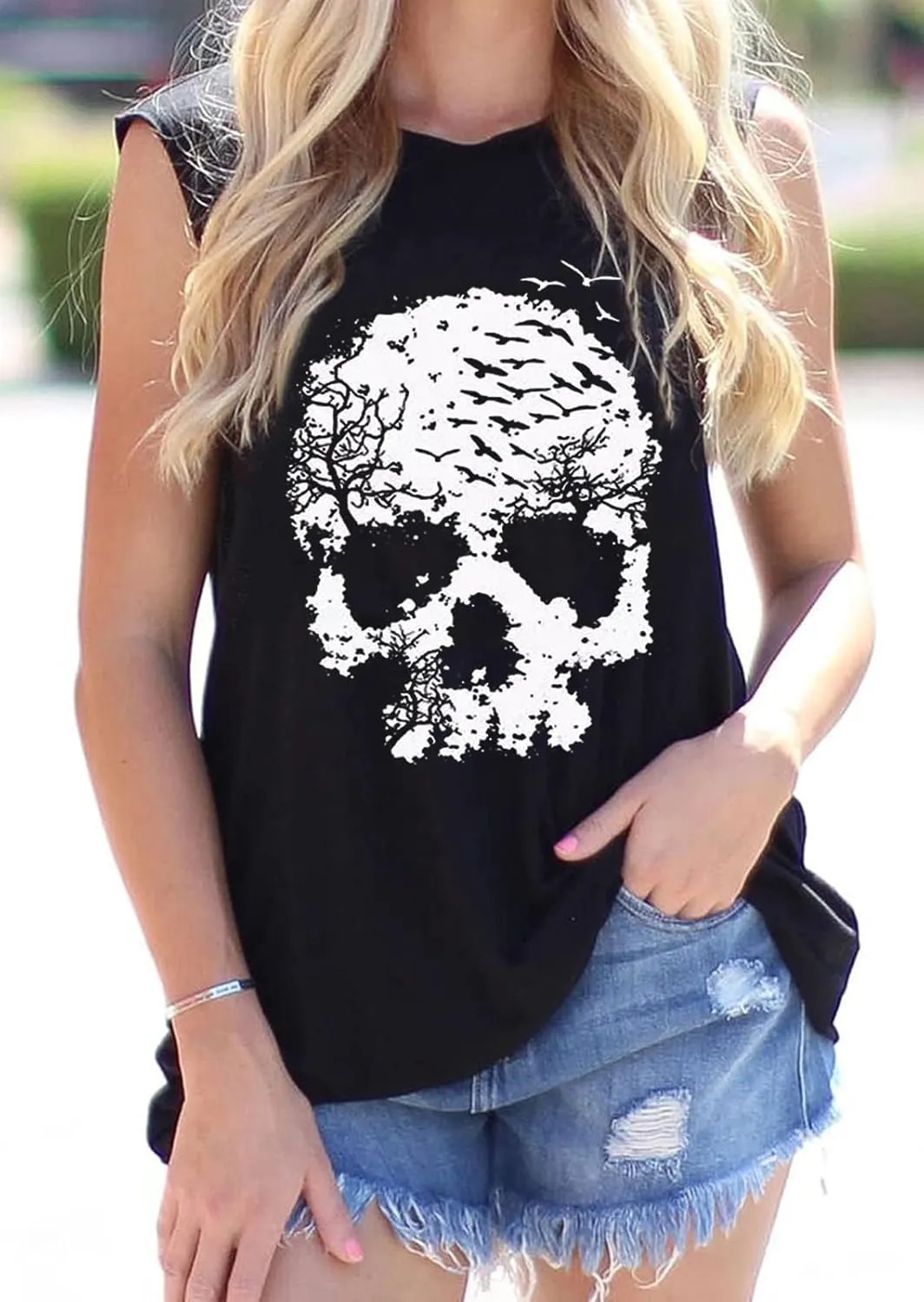 Skull Shirts for Women Funny Gothic Graphic T-Shirts Novelty Horror Tee Casual Athletic Tops
