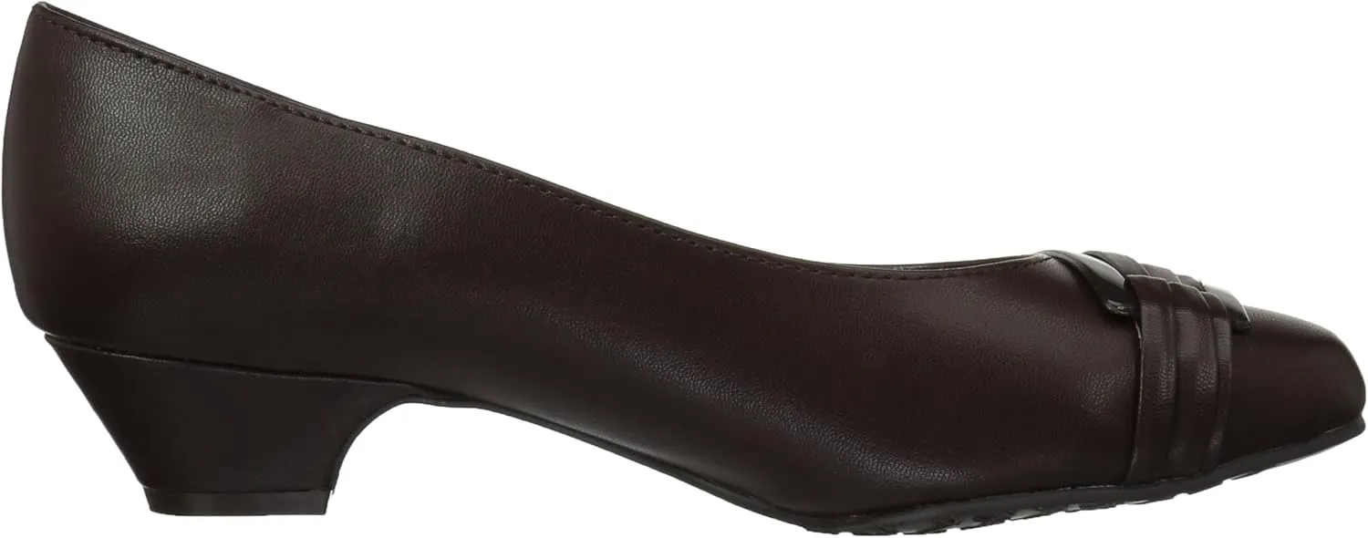 Soft Style Women's Pleats Be with You Pump