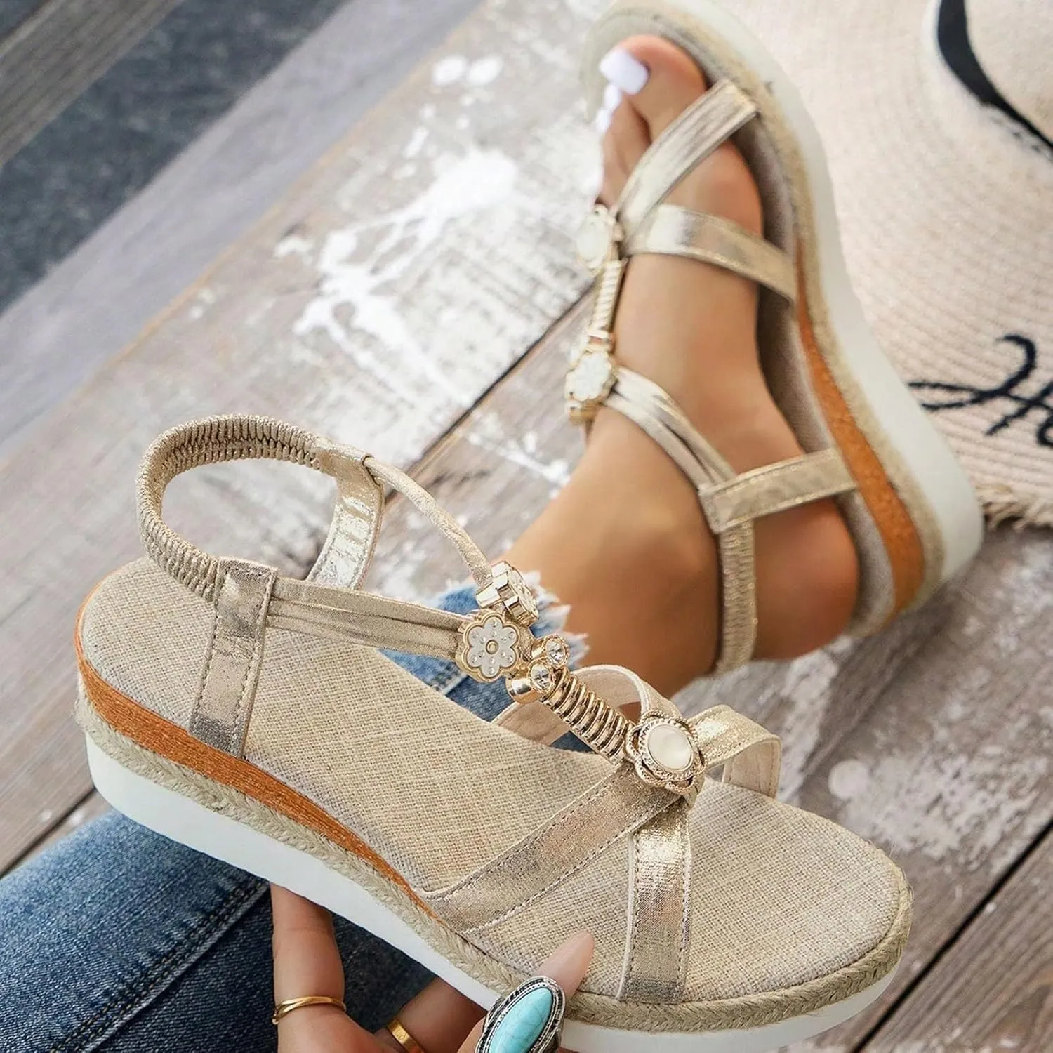 Summer Beach Sandals for Women 2025,Crystal Rhinestone Pearl Flat Sandals for Women Dressy Bling Sparkly Thong Sandals Comfortable T Strap Slip-On Shoes Casual Walking Sandals Strappy Sandals ﻿