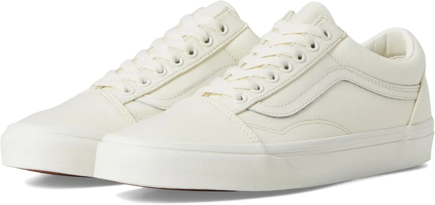 Vans Women's UA Old Skool Sneakers