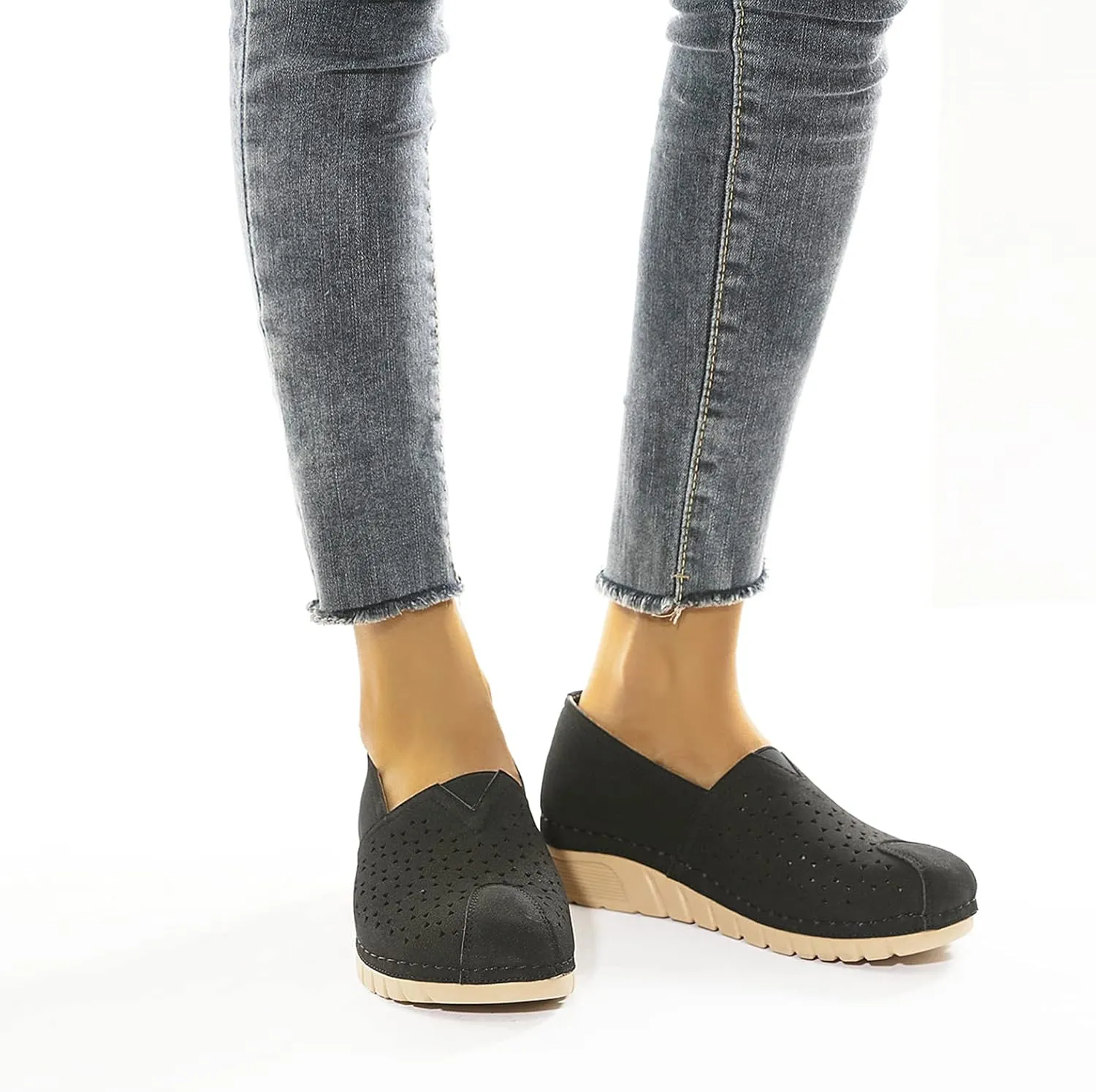 Women's Casual Leather Slip on Loafers Fashion Comfortable Round Toe Walking Shoes Sandals Breathable Non-Slip Garden Shoes Moccasins Leisure Sneakers Boat Shoes,Black,US8/EU39
