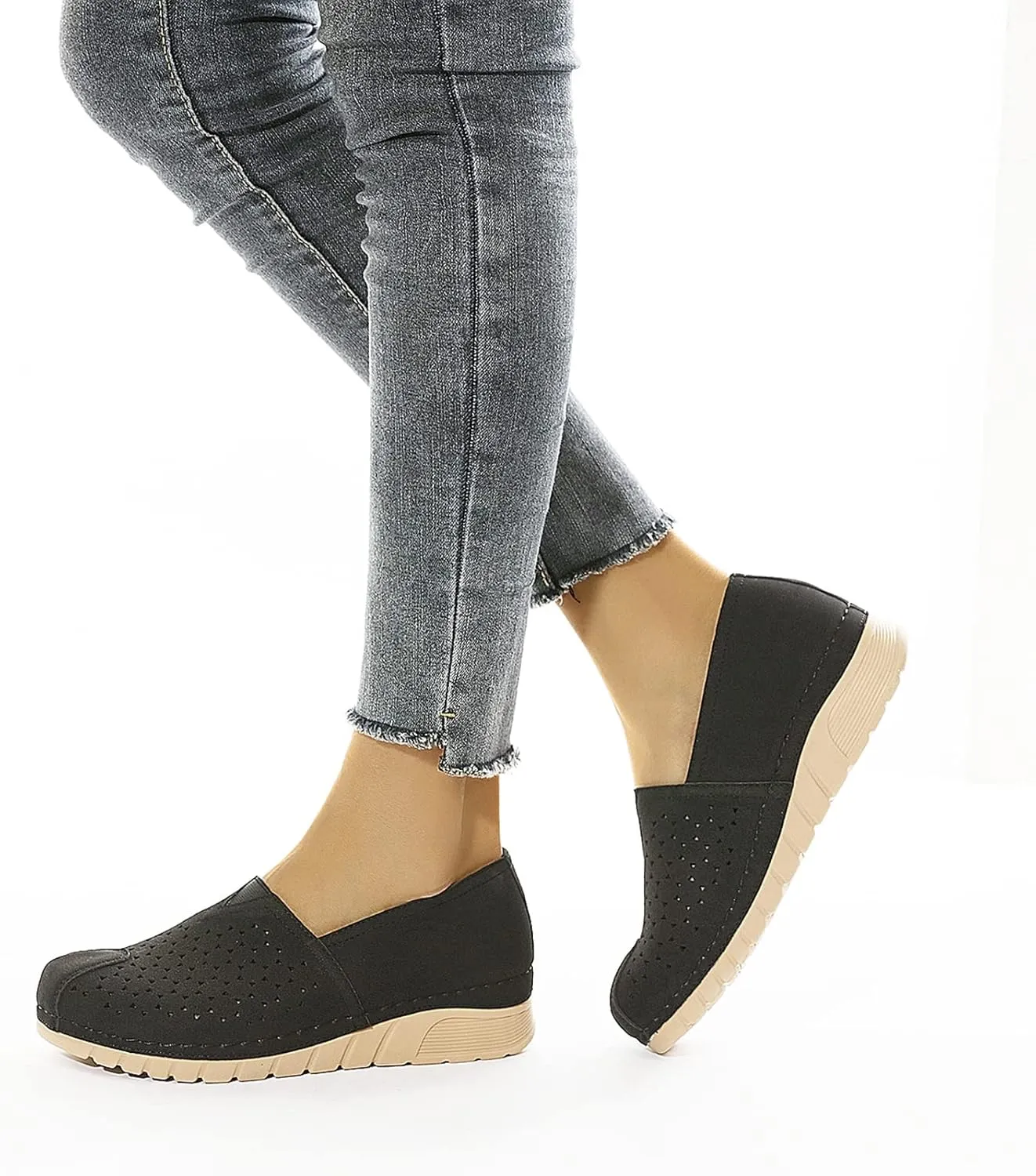Women's Casual Leather Slip on Loafers Fashion Comfortable Round Toe Walking Shoes Sandals Breathable Non-Slip Garden Shoes Moccasins Leisure Sneakers Boat Shoes,Black,US8/EU39