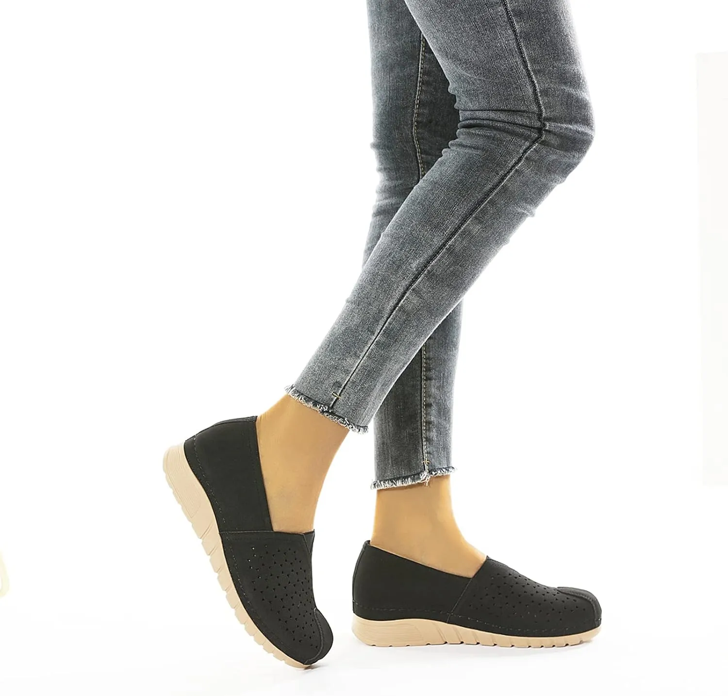 Women's Casual Leather Slip on Loafers Fashion Comfortable Round Toe Walking Shoes Sandals Breathable Non-Slip Garden Shoes Moccasins Leisure Sneakers Boat Shoes,Black,US8/EU39