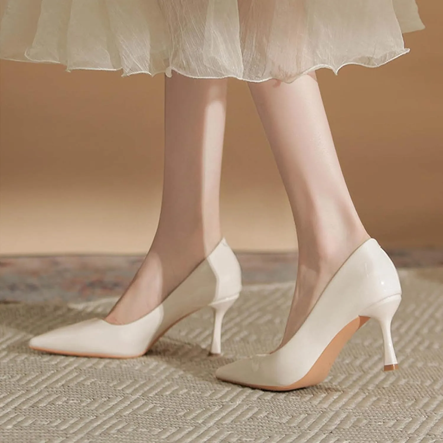 Women's Patent Leather Kitten Heel Dress Pumps Closed Pointed Toe Slip On Mid Heels Business Office Daily Low Top Casual Pumps