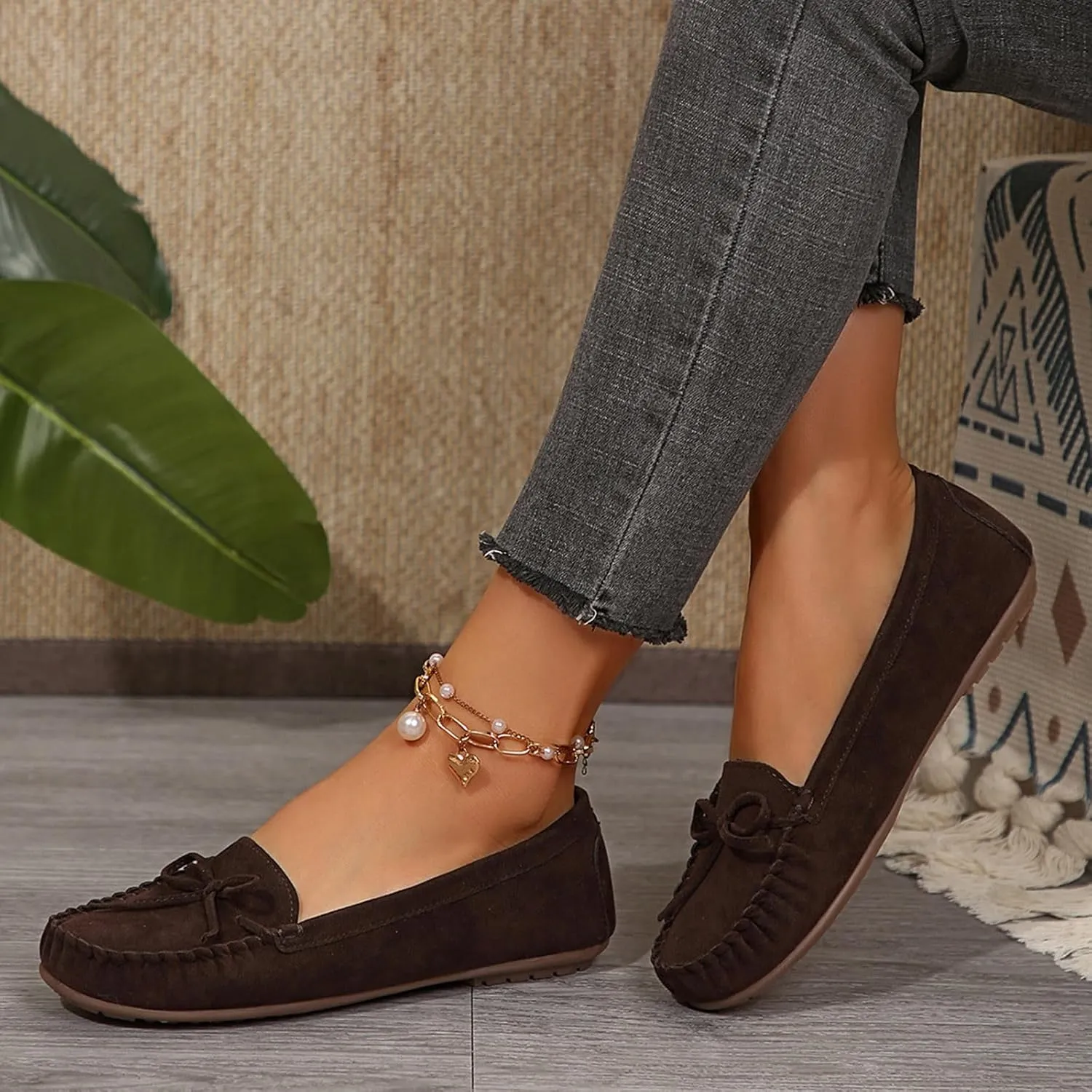 Women's Suede Casual Penny Loafers Vintage Ladies Moccasins Driving Shoes Comfort Slip-On Fashion Boat Classic Flats