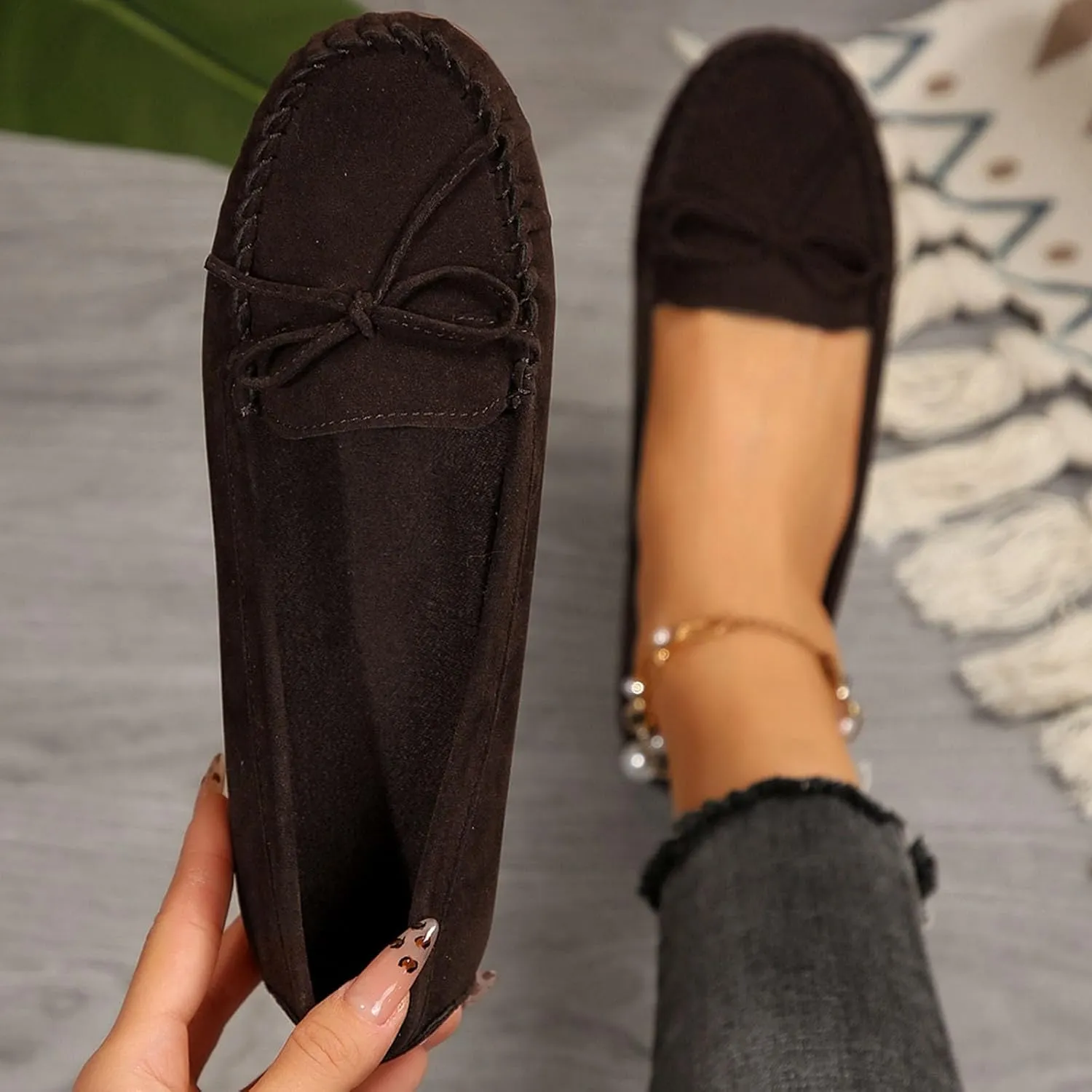 Women's Suede Casual Penny Loafers Vintage Ladies Moccasins Driving Shoes Comfort Slip-On Fashion Boat Classic Flats