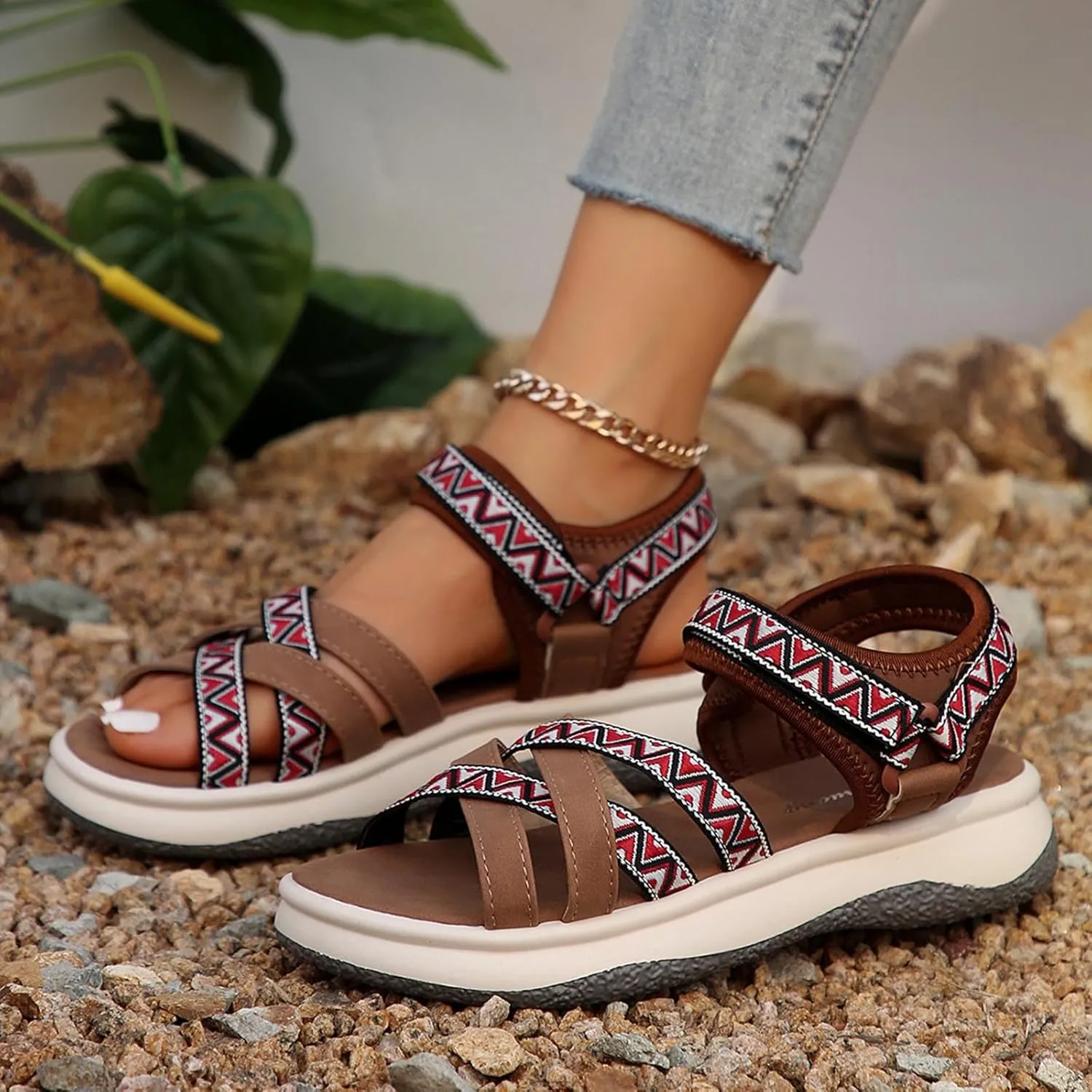 Women's Summer Ethnic Style Sandals Large Size Casual Fashion Sandals Wearable Thick Bottom Slope Heel Sandals