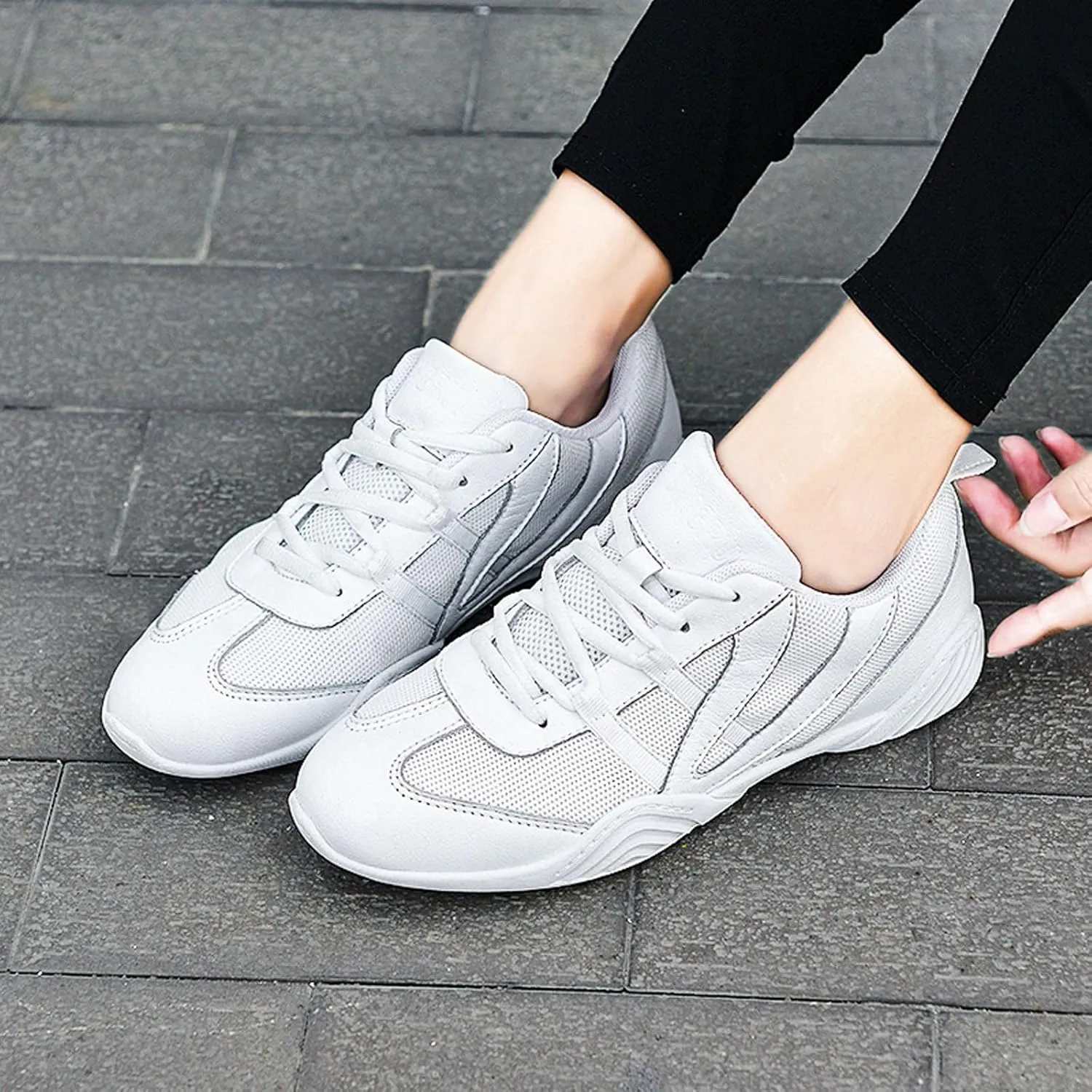 WUIWUIYU Boys Girls White Cheer Shoes Lace Up School Cheerleading Competition Dance Sports Sneakers Shoe